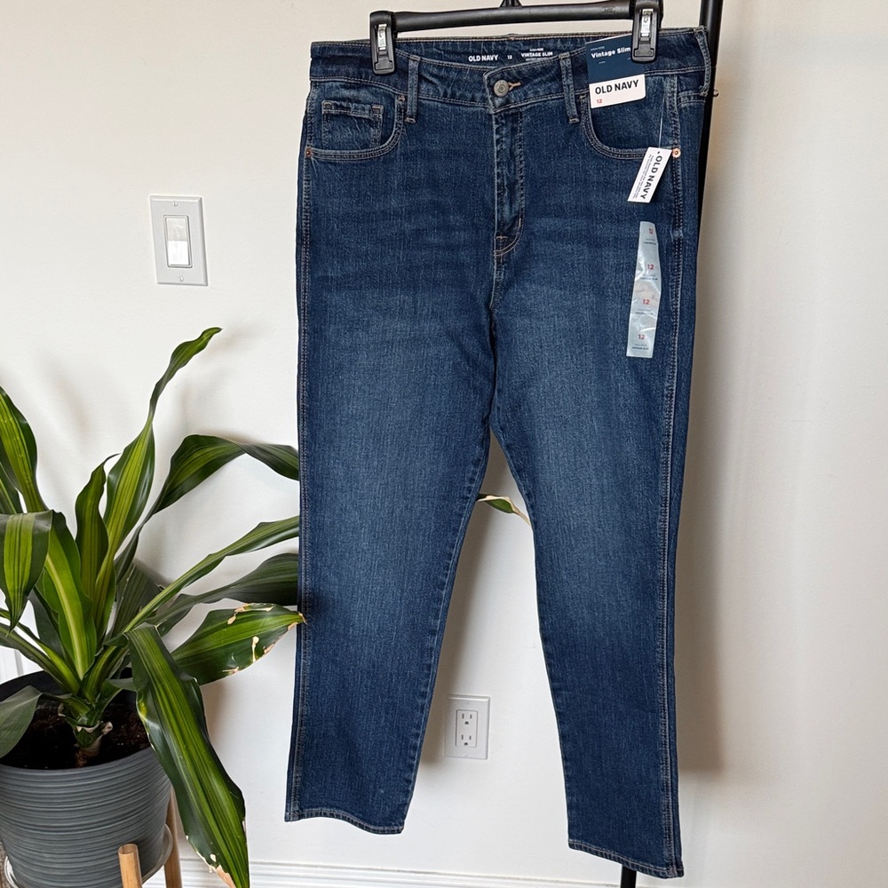 Old Navy Vintage Slim Straight Jeans